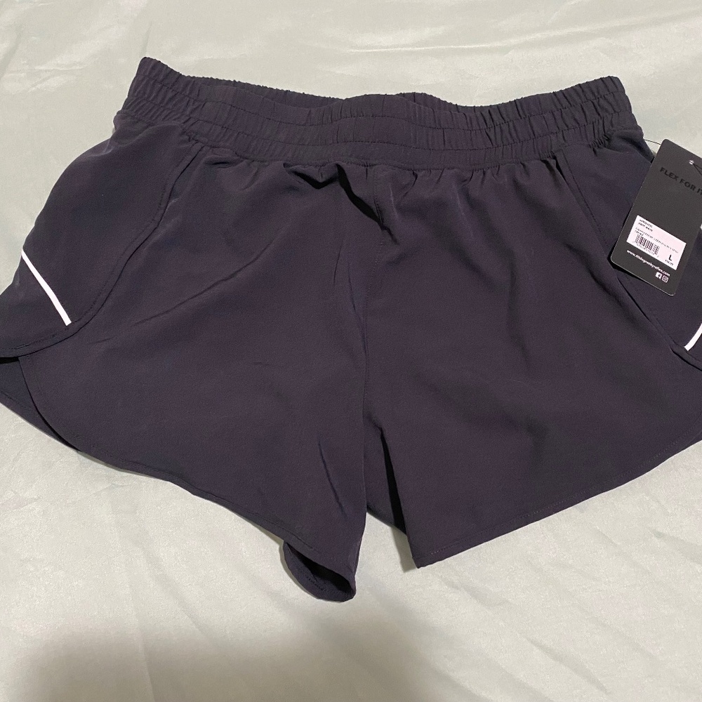 NWT 90 Degree by Reflex Lightstreme Sterling Running Shorts – Women’s Size L